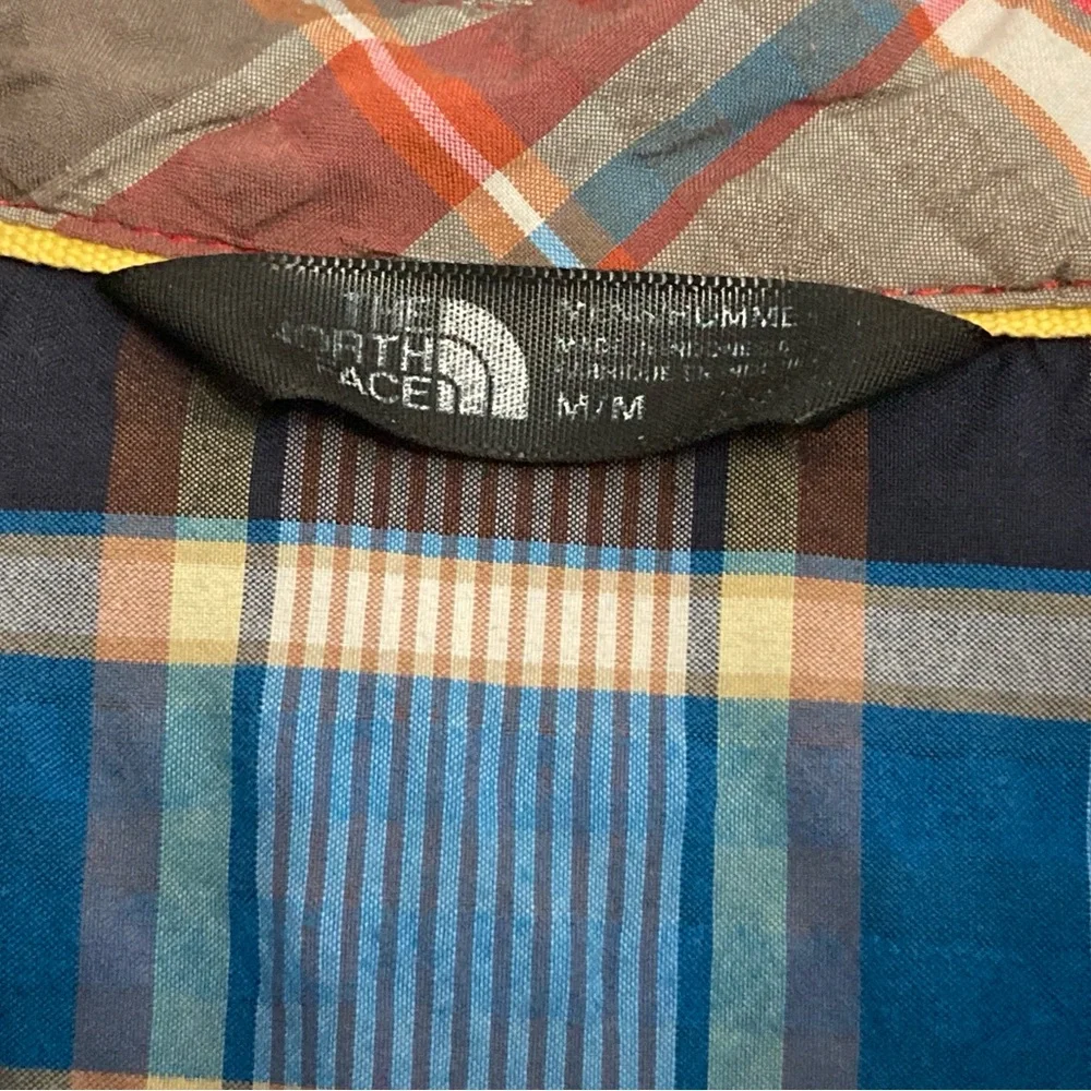 The North Face Plaid Short Sleeve Button Down Shirt – Men’s Medium